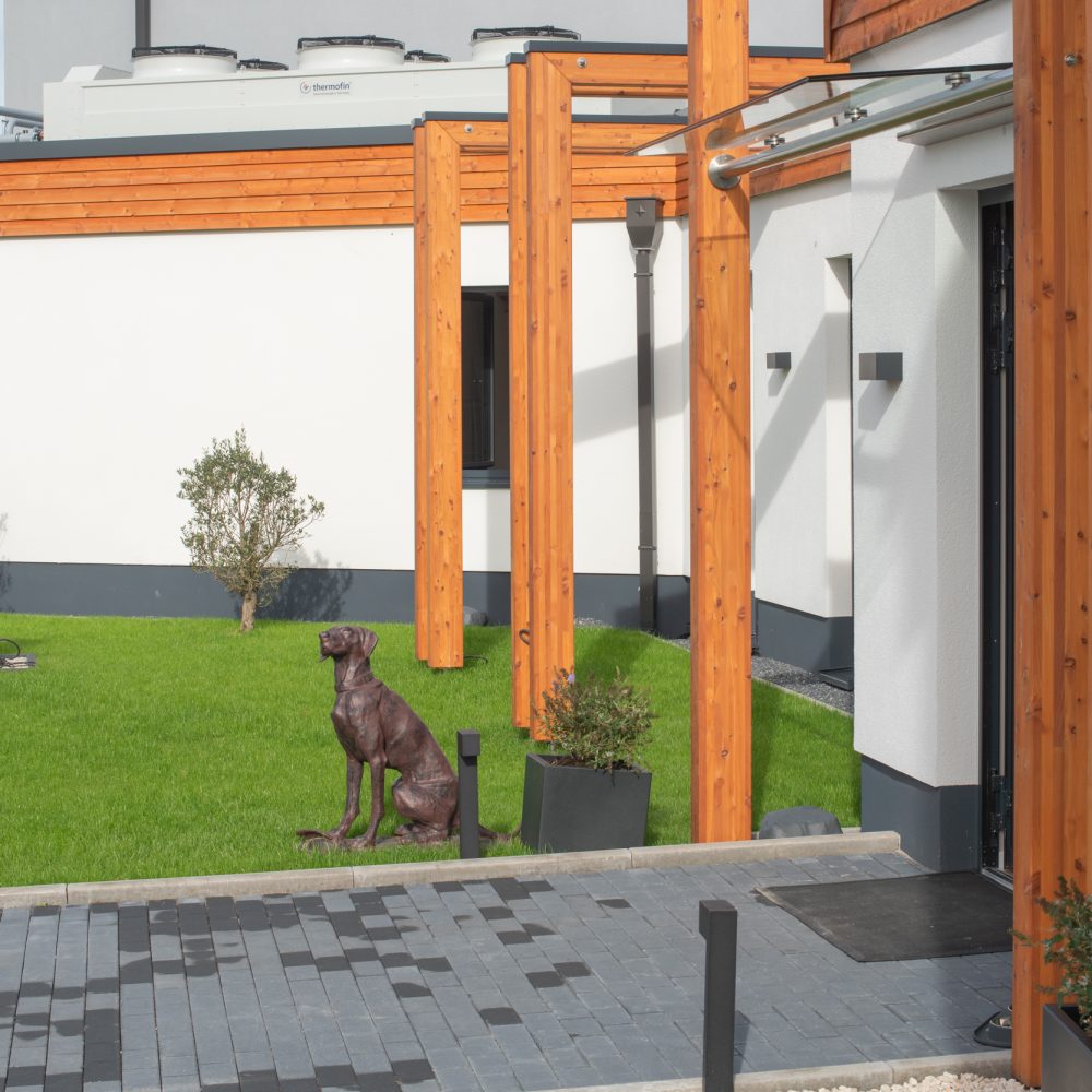 Tierkrematorium Animalium – Außenansicht des Gebäudes in NRW